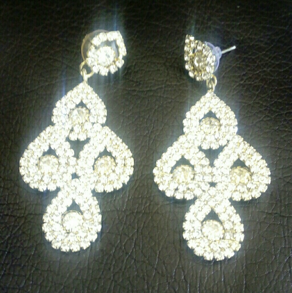 Silver stone earring